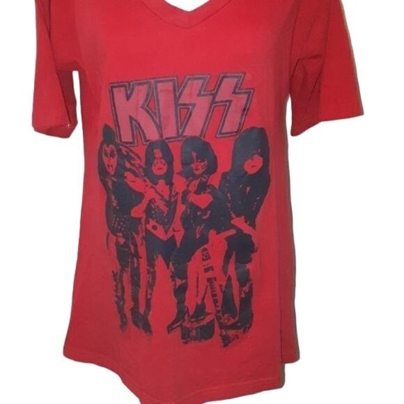 Kiss Graphic Band Tee Red Elbow Sleeve V-Neck Women's Size Small - Picture 1 of 8